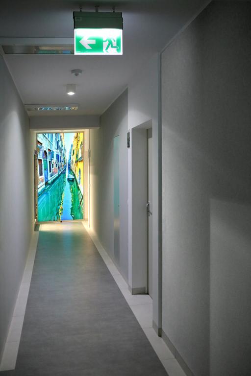 Apartamento estudio de 35 m² en Poznán Centro Ciudad, con 1 baño privado. Exterior foto