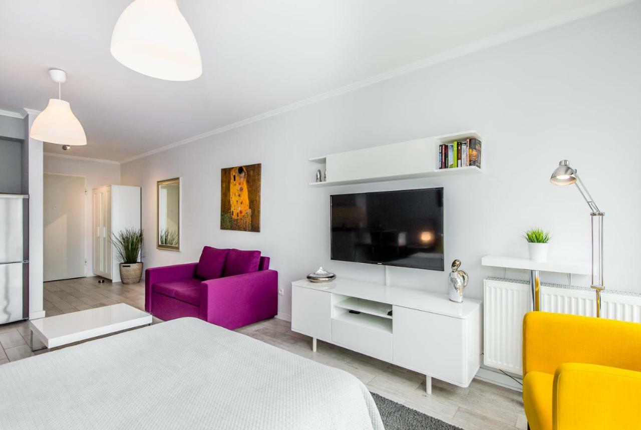 Apartamento estudio de 35 m² en Poznán Centro Ciudad, con 1 baño privado. Exterior foto